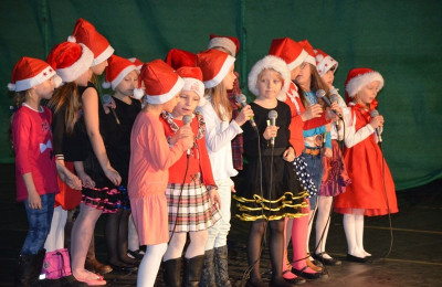Koncert charytatywny MDK Pomóż Dzieciom Przetrwać Zimę 