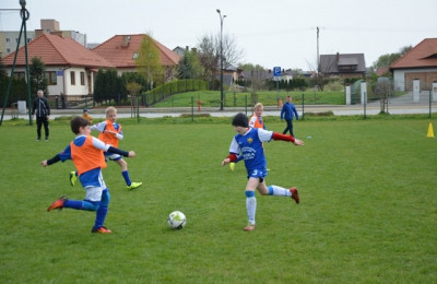 Turniej piki nożnej r. 2008 i młodsi