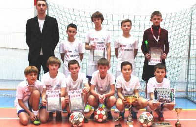 Halowy Turniej Piłki Nożnej Młodzików Starszych o Puchar Dyrektora OSiR - rocznik 2000