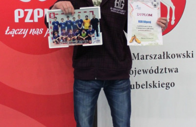 Wysoki nurt Wisły w Biłgoraju - turniej piłkarski juniorów młodszych