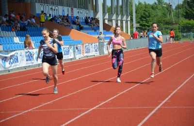 Wojewódzkie igrzyska młodzieży na stadionie OSiR
